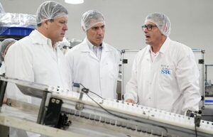 Destacan el impulso industrial paraguayo tras visitas a fábricas en Amambay