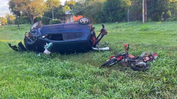 Joven conductor ebrio protagoniza violento accidente y deja dos muertos en Capitán Miranda