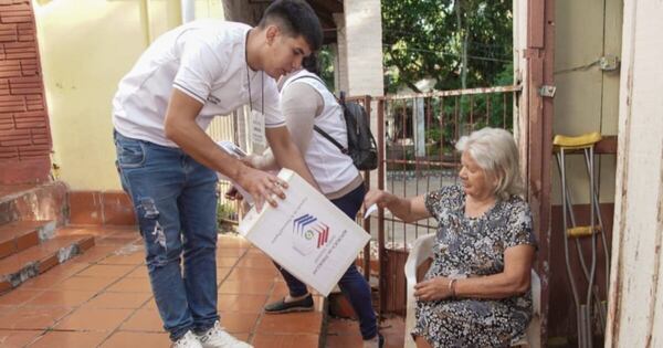 Diario HOY | Elecciones en CDE: 22 personas fueron beneficiadas con el Voto en Casa