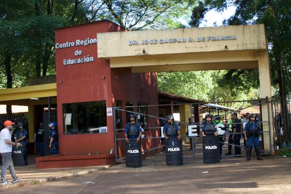 Elecciones en CDE: se cerraron los portones de los centros de votación - trece