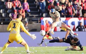 Popular / El Ciclón empató ante Triki, pero igual es el único puntero del Clausura