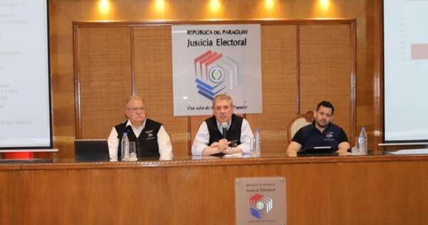La Nación / CDE: ministros del TSJE destacan madurez cívica durante elecciones