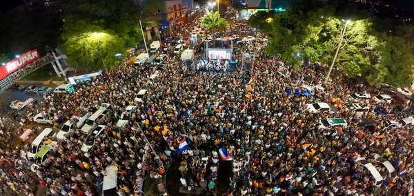 Prieto aplasta al cartismo en Ciudad del Este y apunta al  2028 - Política - ABC Color