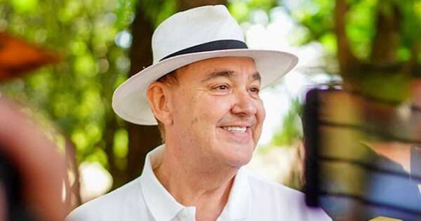 La Nación / Vaesken reconoce victoria de Daniel Mujica