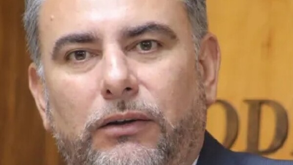 Senadores tratan proyecto que busca derogar uso de polígrafo en ascensos