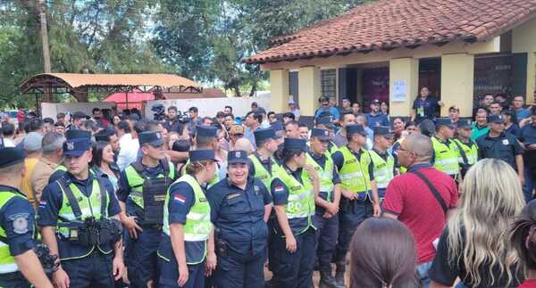 Trabajo policial facilitó buen desarrollo de los comicios esteños - ADN Digital