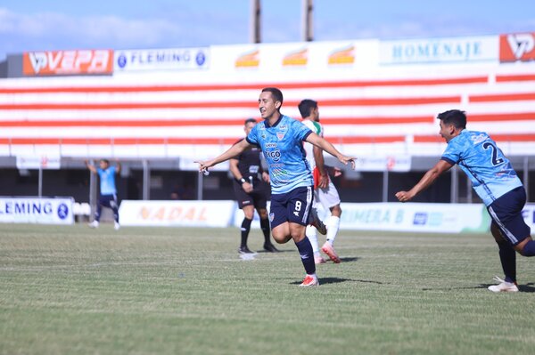 Primera B 2025: Benjamín Aceval y 12 de Octubre de Itauguá tomaron ventaja y 3 de Noviembre se complicó