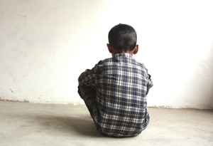 De terror: padrastro abusó de tres niños y les transmitió VIH y sífilis | Unicanal