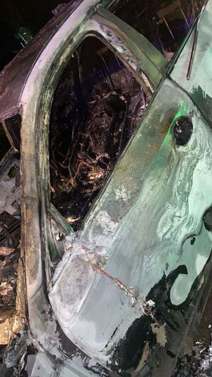 El auto de la modelo Lorena Torres se incendió en plena ruta hacia Paraguarí