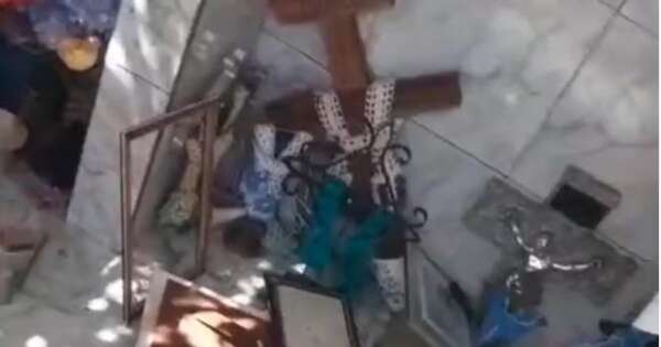 La Nación / Vándalos destrozaron un panteón de Zanja Pytá