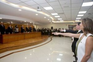 Autoridades judiciales tomaron juramento a magistrados, fiscales y defensores