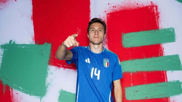 Federico Chiesa rechazó la convocatoria de Italia