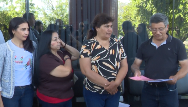 Mafia de los pagarés: entregan ampliación de solicitud de juicio político a ministros de la Corte | Unicanal