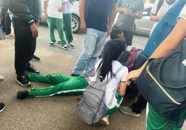 Padres repudian violencia contra estudiante •