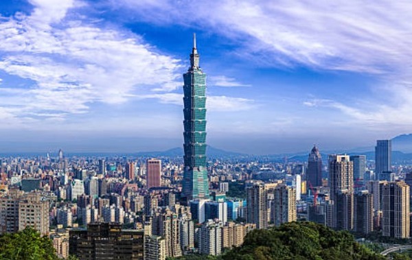 Paraguayos en Taiwán: Embajada transmite tranquilidad ante la llegada de un tifón