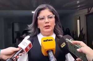 Dani Mujica se merece estar en la intendencia de Ciudad del Este, afirma intendenta - Política - ABC Color