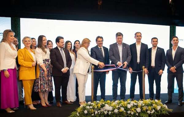 Expo reunió a 60 marcas y captó inversión extranjera - Empresariales - ABC Color