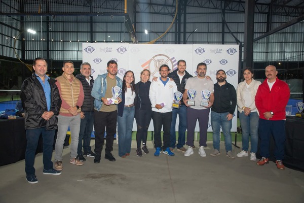 Intensas jornadas de Clausura de padel y tenis de week end en el CIT - La Tribuna