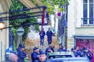  Sarkozy Vuelve a Casa Tras 3 Semanas Preso