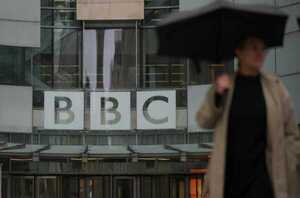 Trump amenaza con demandar a la BBC por la edición de su discurso, que provocó la dimisión de varios directivos del medio - San Lorenzo Hoy