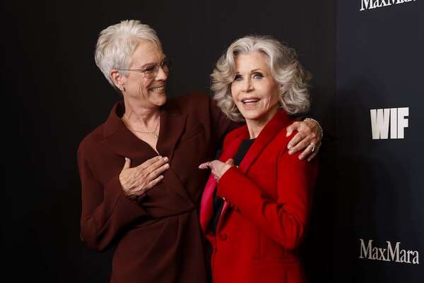 Jamie Lee Curtis recibió un premio de manos de Jane Fonda - Gente - ABC Color