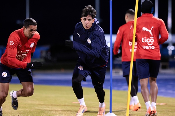 La Albirroja de Alfaro se prepara para medir a Estados Unidos - trece