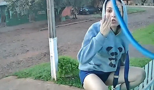 Popular / Abogada oike ka'ípe en la casa de su ex