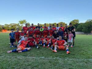 Copa Villa Alegre ya tiene a su primer finalista en la Liga Encarnacena de Fútbol
