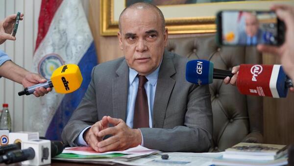 Bachi admite que CDE se les escapa de las manos al Partido Colorado y sus candidatos