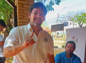 “El colorado se cansó del colorado”, admite concejal tras derrota en Ciudad del Este  - ABC en el Este - ABC Color
