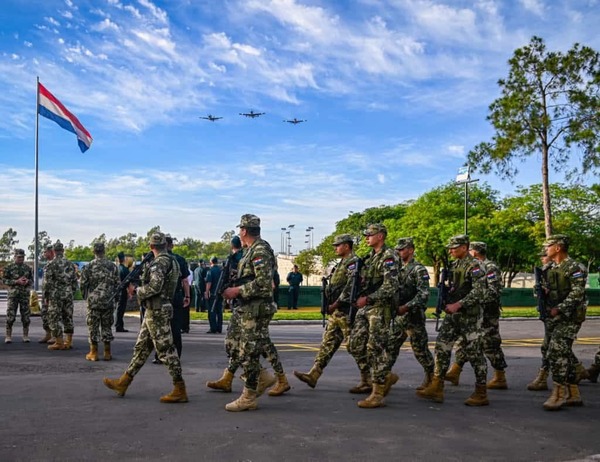 Contingente militar se despliega en puntos estratégicos del país para reforzar el «Escudo Guaraní»