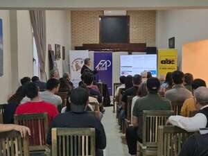 La fotografía y la realidad del fútbol serán temas en penúltima jornada de Seminario   - Nacionales - ABC Color