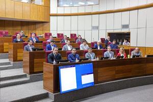 Gobierno destraba conflicto con vialeras y promete pagos escalonados - Amigo Camionero