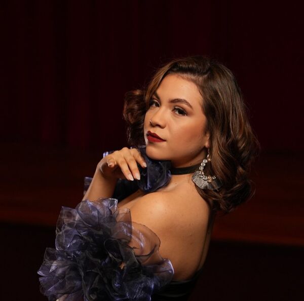 Popular / "Quiero dejar muy en alto a nuestro país", dijo Nabyla Duarte, candidata a Miss Villa Elisa