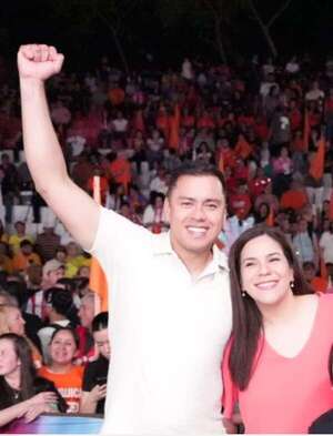 Video: Prieto da apoyo a Johanna Ortega para Intendencia de Asunción - Política - ABC Color