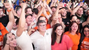 Prieto oficializa su apoyo a Johanna Ortega y no a Soledad Núñez para la Intendencia de Asunción