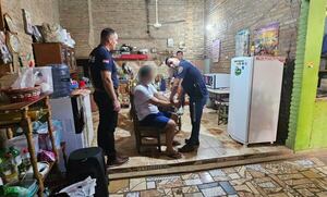 Cae docente prófugo sindicado por abuso a una niña - Policiales - ABC Color