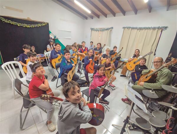 Brian Cantero y el Método Suzuki en guitarra clásica