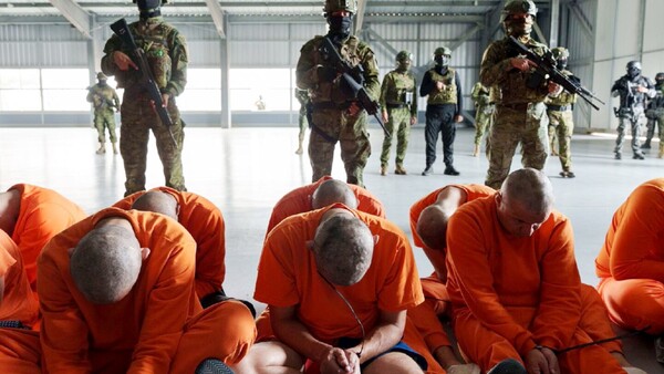 Noboa habilita cárcel de seguridad al estilo Bukele