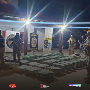 INCAUTAN 1.000 KILOS DE MARIHUANA EN ÑEEMBUCÚ LISTOS PARA SER ENVIADOS A ARGENTINA - «TVS DIGITAL»