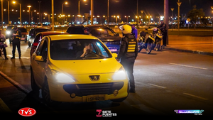 ENCARNACIÓN REFUERZA CONTROLES DE TRÁNSITO Y RETIRA MOTOCICLETAS EN INFRACCIÓN - «TVS DIGITAL»