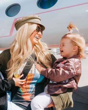 Paris Hilton celebra la vida de su hija London: “Eres la niña que siempre soñé” - Gente - ABC Color