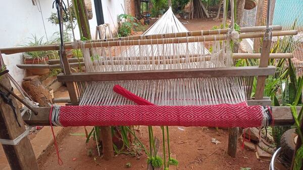 Carapeguá busca declarar la técnica ancestral de “cuatro lisos” como Patrimonio Cultural Inmaterial - Nacionales - ABC Color