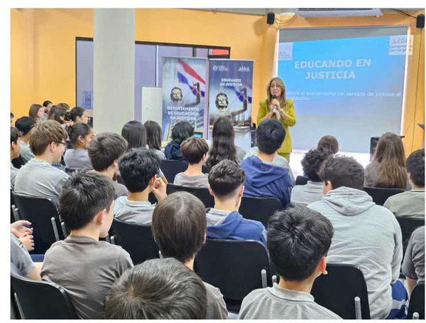 El módulo “El Juez que yo quiero” se desarrolló en el Colegio Alpha College Paraguay