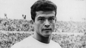 Fallece Juan Carlos Lezcano, parte del mejor Elche y extranjero con más partidos en el club