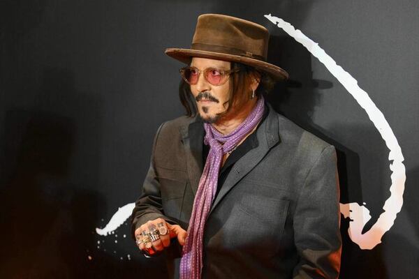 Johnny Depp causa furor en Buenos Aires - Gente - ABC Color