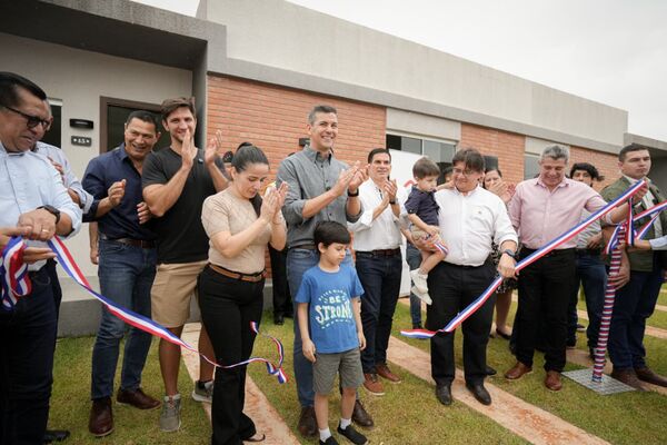 Gobierno amplía el alcance de «Che Róga Porã 2.0» para incluir a la clase media y a paraguayos en el exterior