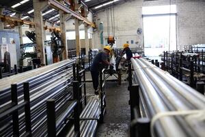 Empresas latinas impulsan el crecimiento económico en Estados Unidos, según informe - Mundo - ABC Color