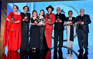Latin Grammys 2025: todo lo que tenés que saber de la gran noche de la música latina - Música - ABC Color