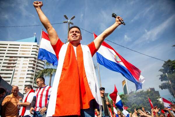 “Vientos de cambio” llegan desde el Este, dice Yolanda Paredes - Política - ABC Color